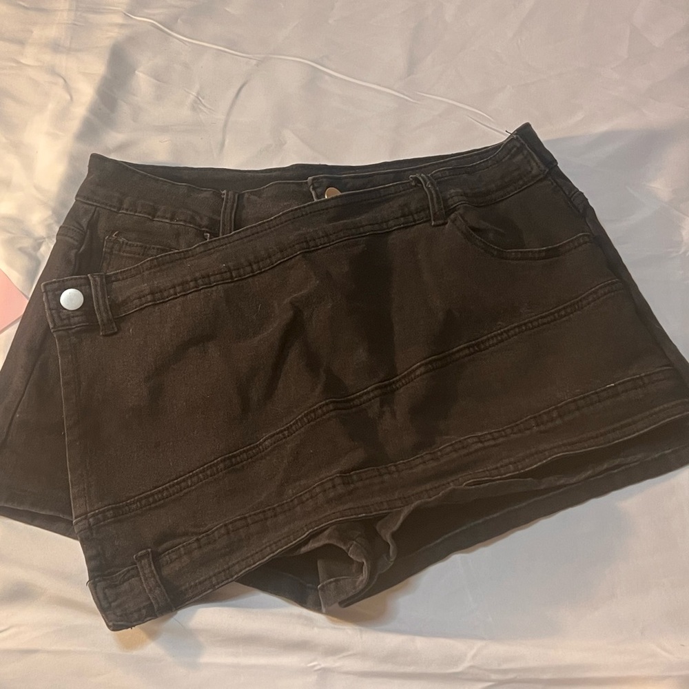 SHEIN Black Jean Shorts Flat Front Design